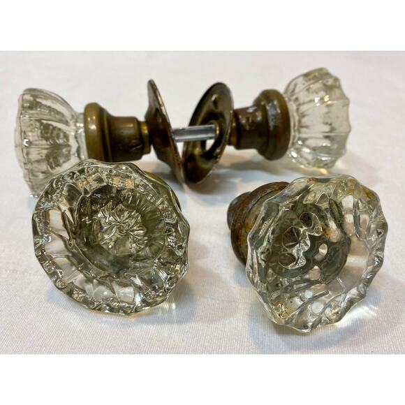 Vintage 12 Point Clear Crystal Glass Knobs - Picture 1 of 12